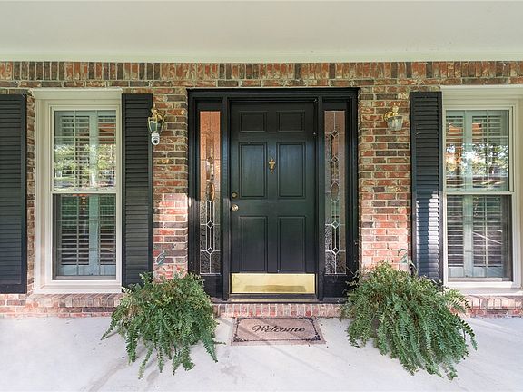 5th image of 393 Lee Road 593