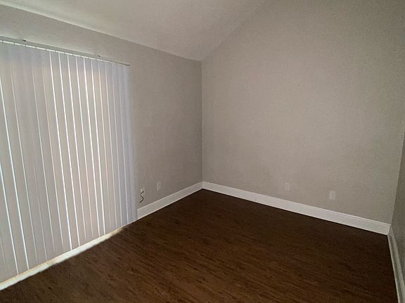 3rd image of 1218 Stone Greene St