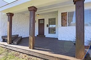 3rd image of 506 Azalea St