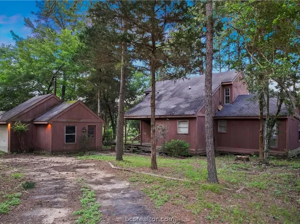 29110 W Lake Dr, Hempstead, TX 77445