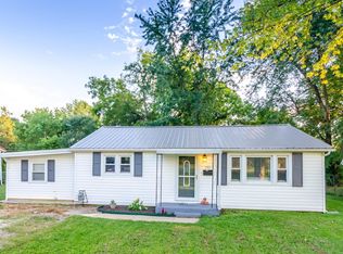 206 Burks Rd, Farmington, MO 63640