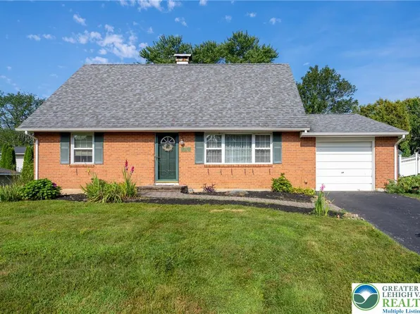 1610 Cherry Ln, Macungie, PA 18062
