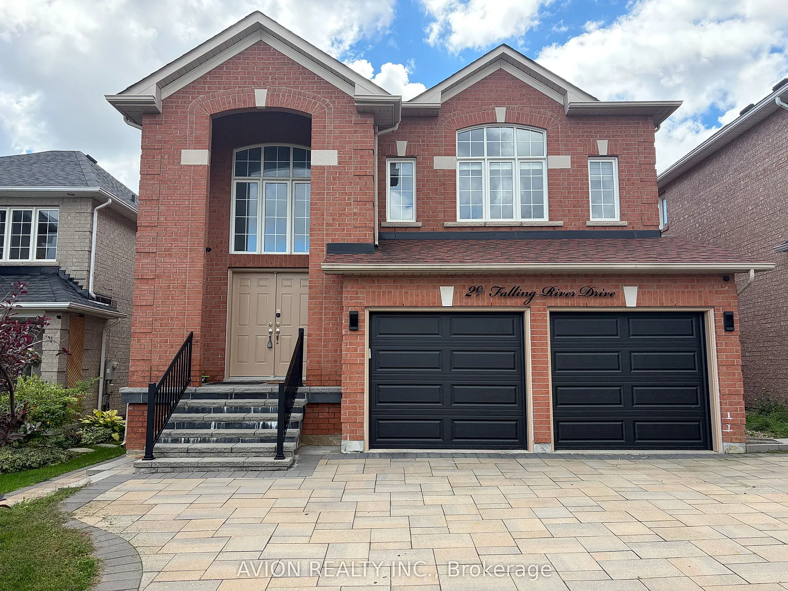4 bed, $3,800 — Photo 1