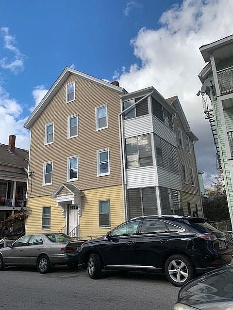 1st image of 115 Sylvian St