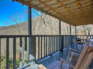 390 Summer Haven Rd, Swannanoa, NC 28778