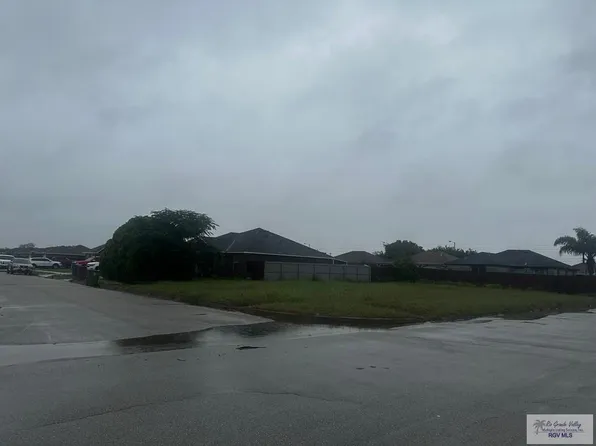 105 Nectarin, Brownsville, TX 78521