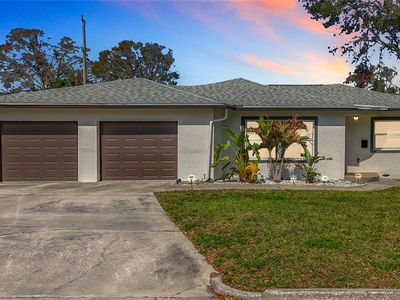 5200 Queen St N, Saint Petersburg, FL, 33714
