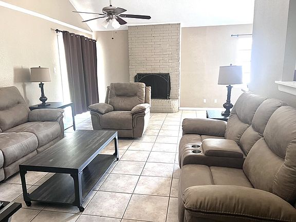 3rd image of 104 King Henrys Pl