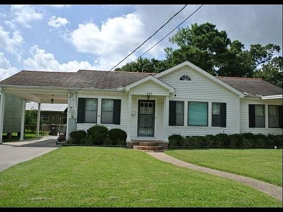 1st image of 421 Dodson St