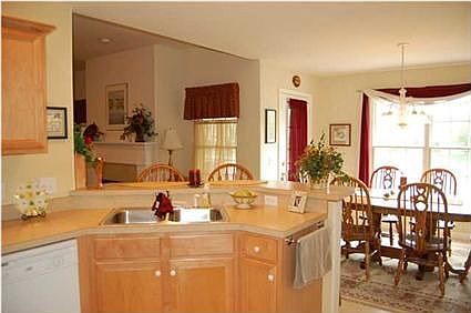 4th image of 5919 Porterfield Dr