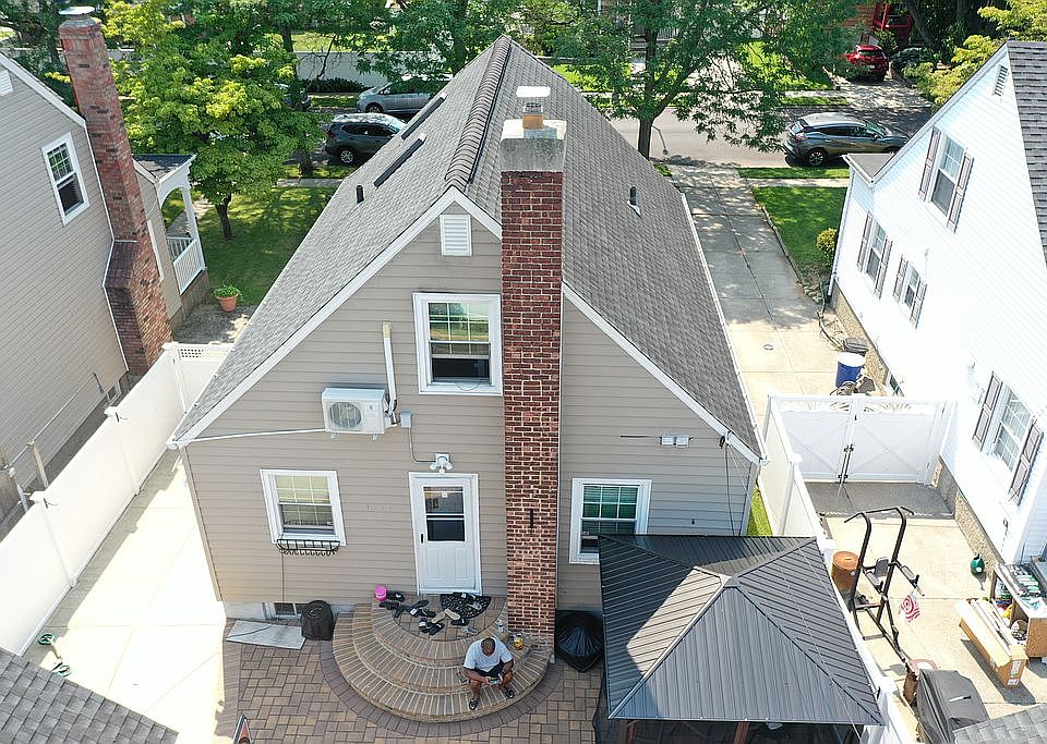 1st image of 8737 250th St