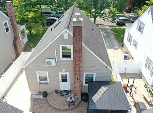 8737 250th St, Bellerose, NY 11426