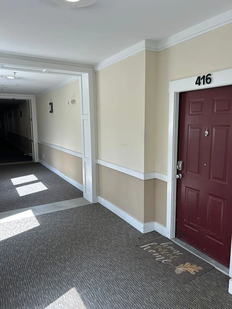 Building Photo - 1000 E Woodlawn Rd #416