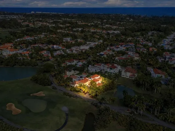 402 Dorado Bch E, Dorado, PR 00646