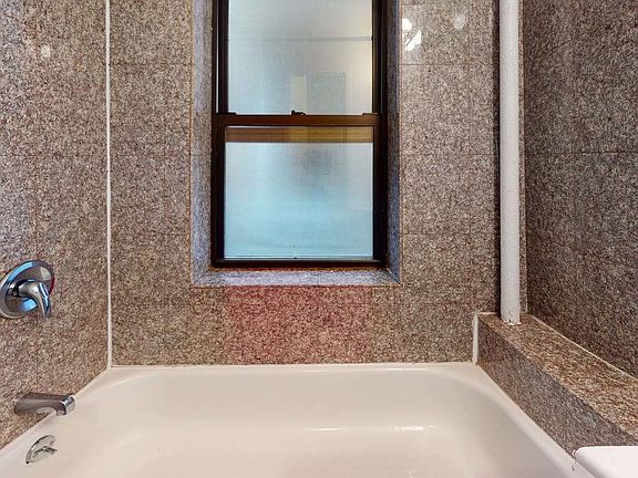 5th image of 345 E 65th St #4D2