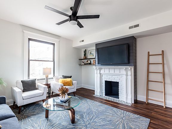 4th image of 3607 Morris Pl #B