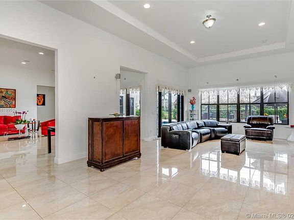 5th image of 8820 Parkside Estates Dr
