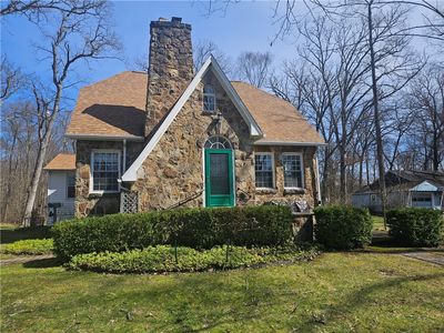 354 Creek Dr, Slippery Rock, PA, 16057
