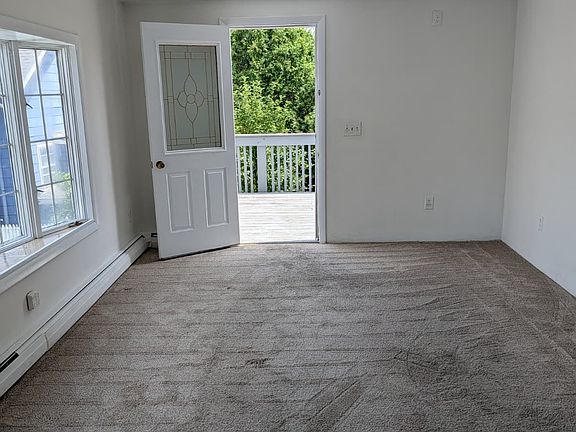3rd image of 54 Gould St #B