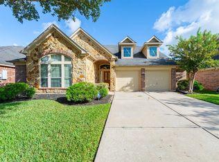 2514 Shadow Oaks Dr, Fresno, TX 77545