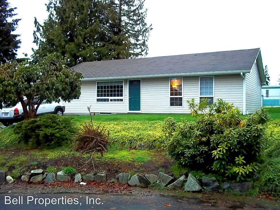 1st image of 9011 14th Pl SE
