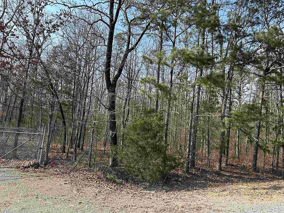 1st image of 19 Woodland