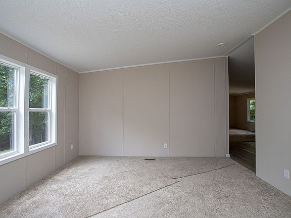 5th image of 671 Grouse Ridge Rd
