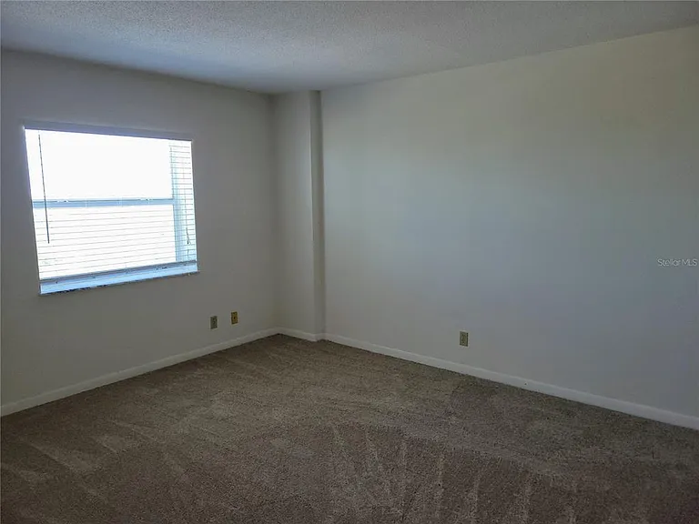 400 64th Ave #1001W — Photo 10