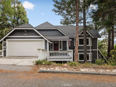 386 Rainier Rd, Lake Arrowhead, CA, 92352