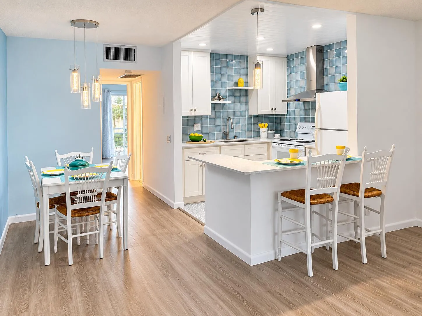 1 bed, 1.0 bath, 650 sqft, $1,550 — Photo 4