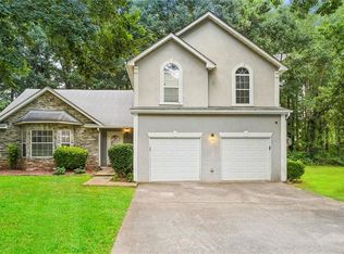 5316 Rolling Meadow Dr, Powder Springs, GA 30127