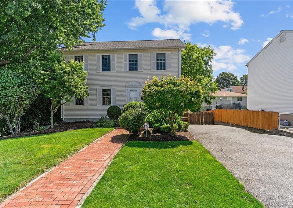 25 Plaza St, Cranston, RI 02920 Zillow