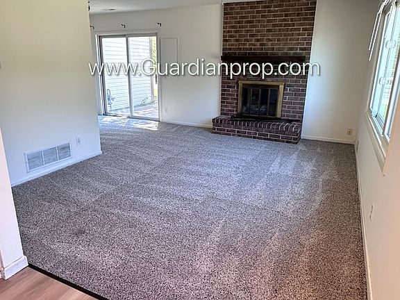 3rd image of 1808 Knox Dr