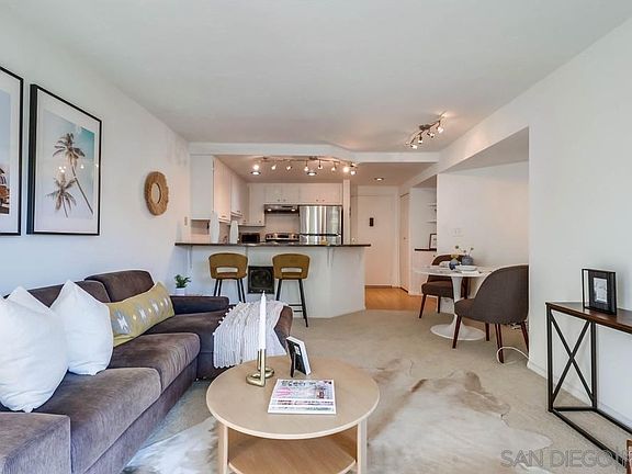 4th image of 1740 Upas St APT 25