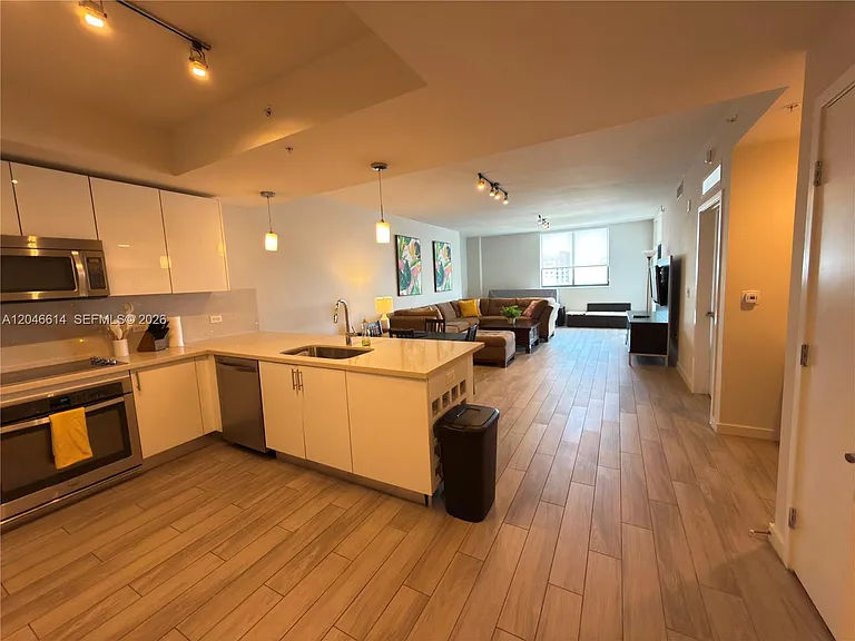 999 SW 1st Ave #2613 — Photo 2