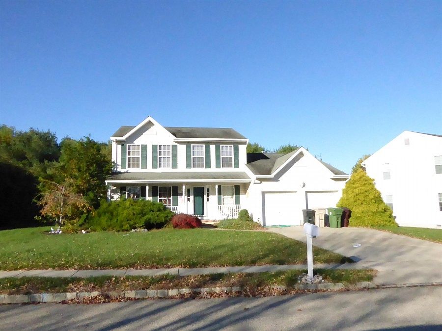 1st image of 41 Brentwood Dr