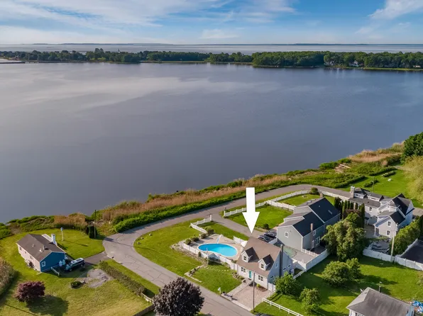 35 Soundview Avenue, Old Saybrook, CT 06475