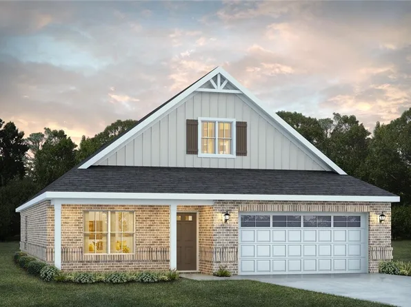 1875 Hidden Lakes Dr, Opelika, AL 36801