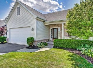3224 Rivers Edge Dr, Perrysburg, OH 43551