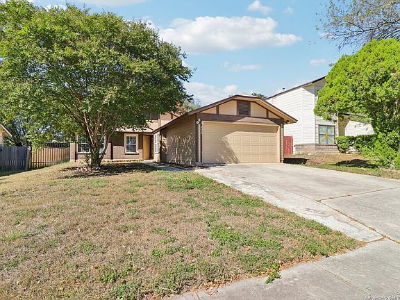 2nd image of 325 Cypress Fox Drive