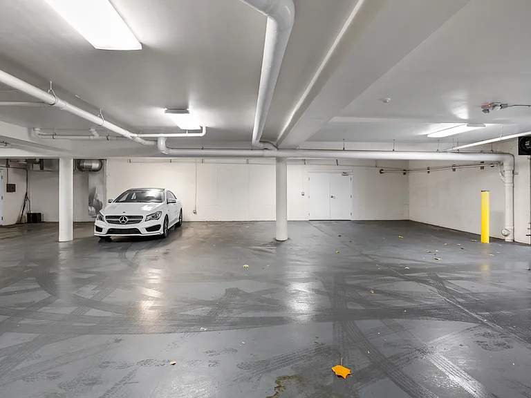 462 W Stadium Blvd #1 — Photo 8