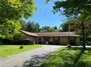 7359 Woodside Dr, Indianapolis, IN 46260