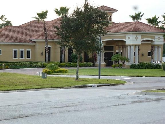 3rd image of 1302 Clove Dr