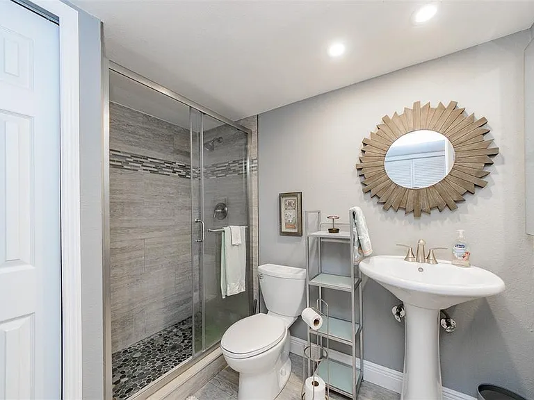 1250 Gulf Blvd #703 — Photo 22