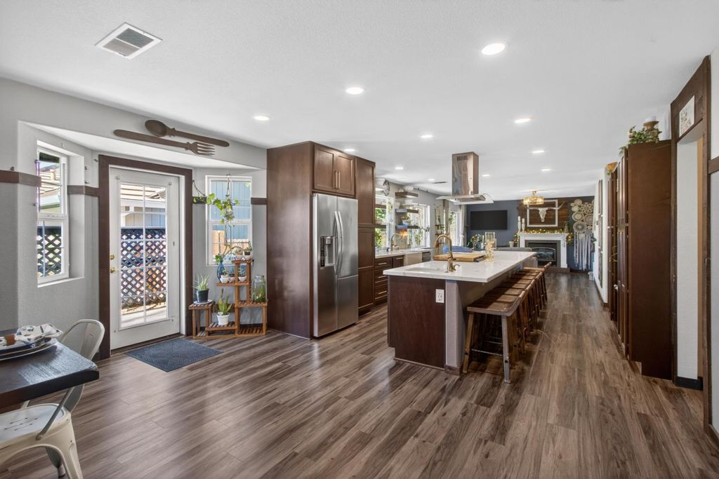 213 K St, Lincoln, CA - More