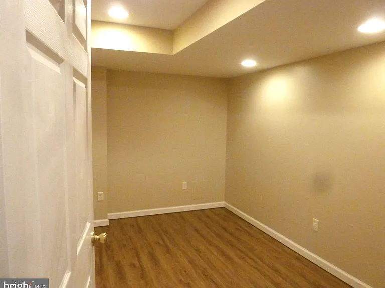 704 Allenview Dr — Photo 12