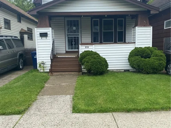 219 Hagen St, Buffalo, NY 14215