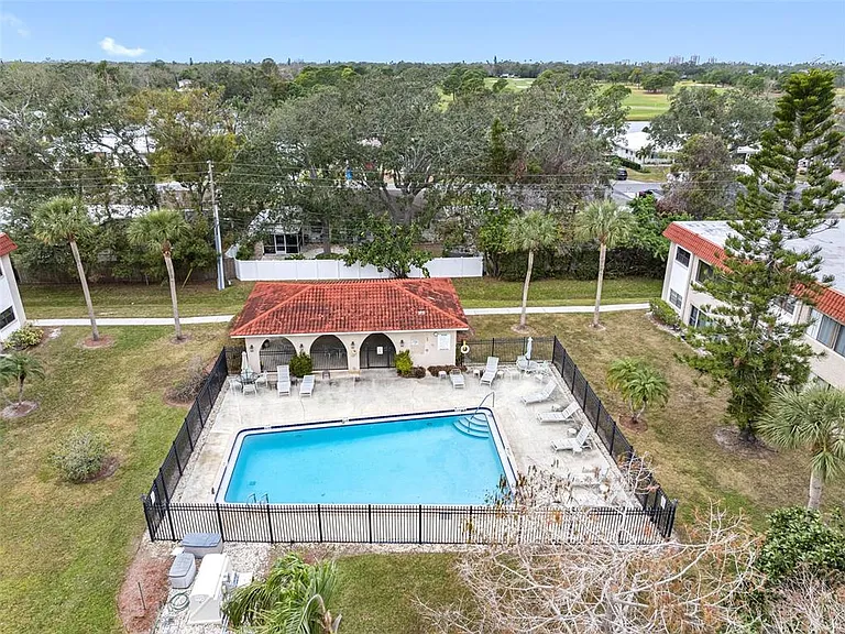 1750 Belleair Forest Dr #A15 — Photo 18