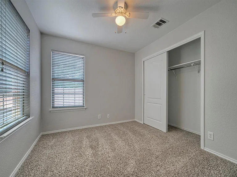 140 Plum Path — Photo 11