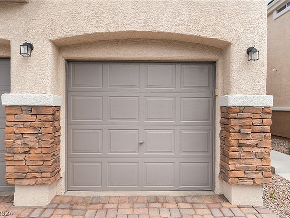 3rd image of 4816 Straight Flush Dr Unit 102